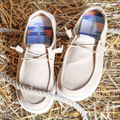 Small (up to Women's 11, Men's 10)