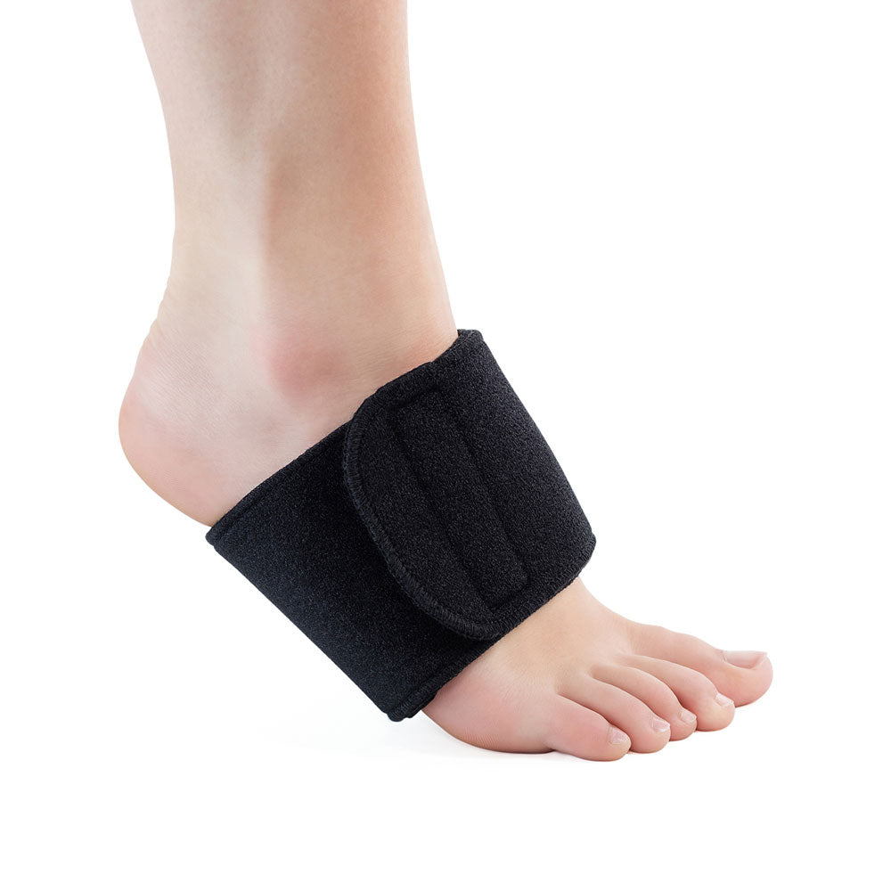 PowerStep Hot/Cold Therapy Wrap with reusable gel pad that can be heated in microwave or frozen, helps reduce swelling and inflammation due to injury