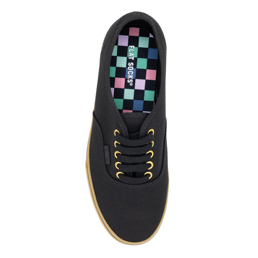 Small (up to Women's 11, Men's 10)